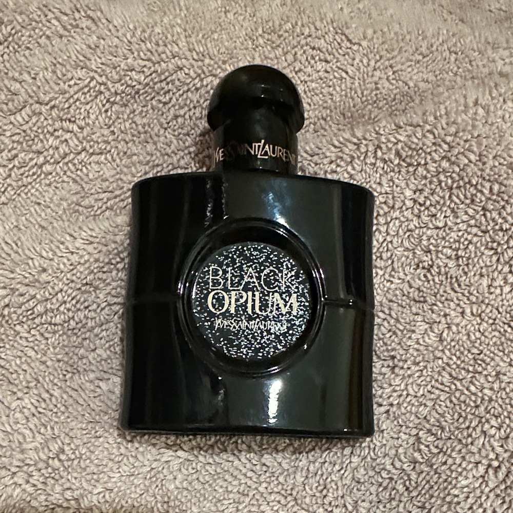 Yves Saint Laurent Black Opium Le Parfum